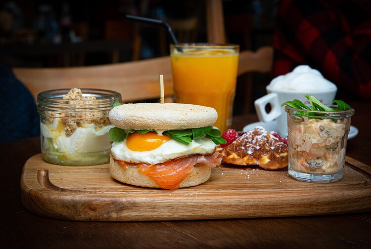 Gallery Charles Sandwiches