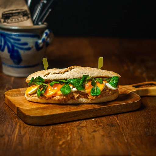 [0014] The Spicy Tuna Melt
