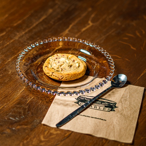 [0150] Cookie Cranberry White Chocolate